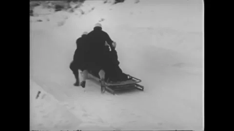 USA - 1945 - A bobsledding race begins. Stock Footage 340572653