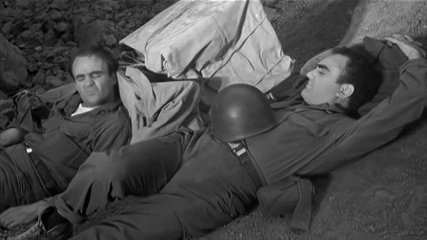 USA - 1962 - In this sci-fi comedy, two bumbling soldiers are abducted by Vidéo 308178549