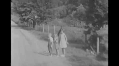 USA - 1965 - Head Start is introduced as a program intended to give children 库存影片 340581713