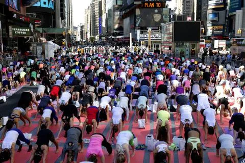 Usa Leisure Yoga Time Square - Jun 2014 Stock Photos