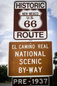 USA, New Mexico, Albuquerque, Vintage route 66 road sign Stock Photos