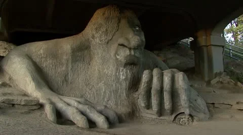 USA Seattle VW statue under bridge Stock Footage 11235213