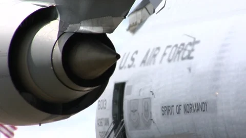 USAF Lockheed C-5 Galaxy - jet engine idle Video stock 90400103