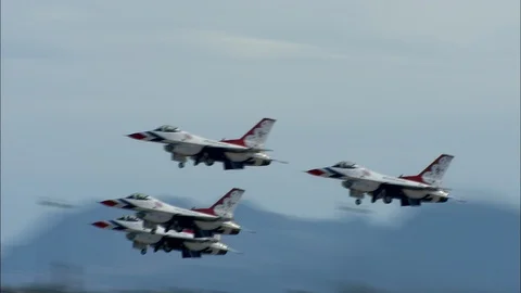 USAF Thunderbirds Diamond Takeoff Stockbeeldmateriaal 97105604