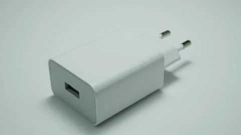 USB charger Video stock 171671846