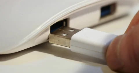 USB connecting hub to communicate 库存影片 162622481