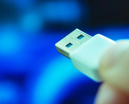 Usb Lead Indicates Computer Hardware And Cable Stockfoto's