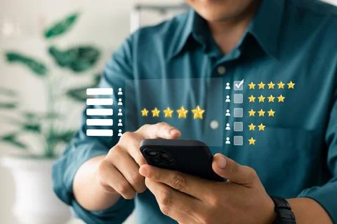 User give rating to service experience on online application, Customer revi.. Stock Photos