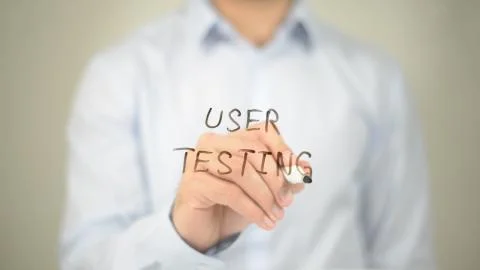 User Testing, Man Writing on Transparent Screen Stockfoto's
