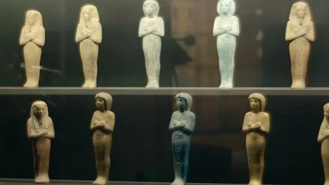 Ushabti of Tutankhamun - many figures symbolizing workers and overseers Stock Footage 323967644