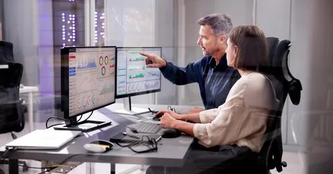 Using Analytics and KPIs to Analyze Data: An Analyst's View Stock Photos