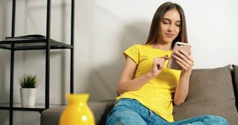 Using an Application Видео 108991362