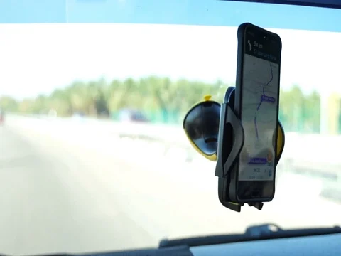 Using google maps on mobile phone Video stock 107172684