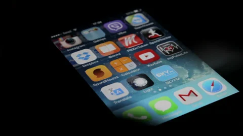 Using iPhone - iOS 7 Vídeos de archivo 33071931