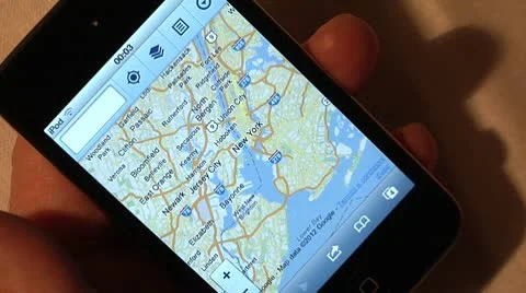 Using iPod for internet browsing. Video stock 10746437