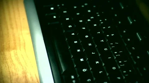 The using of the keyboard Video stock 909952