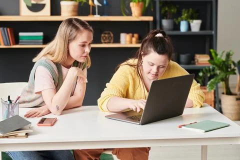 Using Laptop During Lesson At Home Foto stock