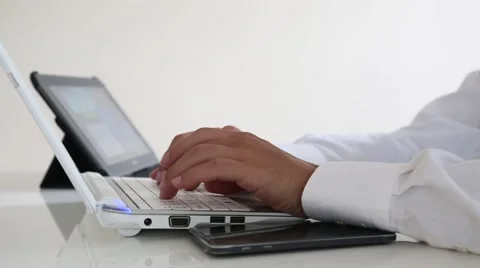 Using laptop writing online Stock Footage 67397218