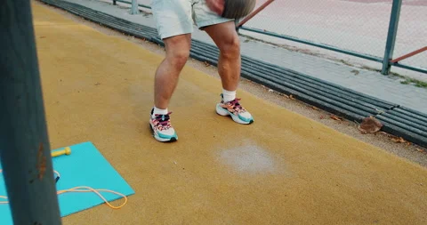 Using a Medicine Ball in a Dynamic Workout can enhance your Fitness Training and Video stock 317756481