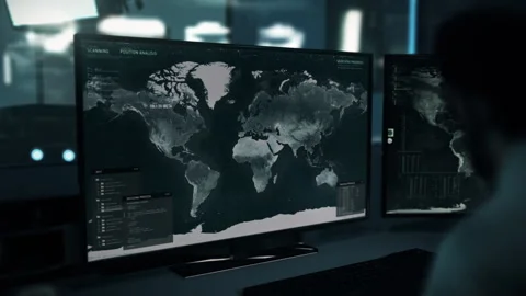 Using modern military radar technology for the target geolocation search 库存影片 280940959