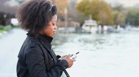 Using smart phone 스톡 동영상 64714664