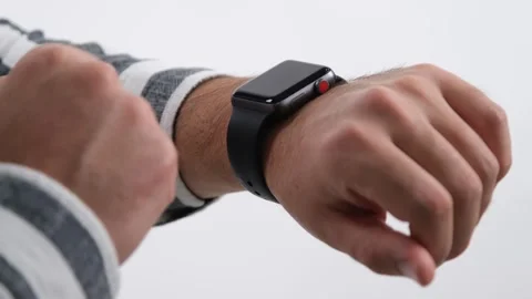 Using smart watch Video stock 259630965