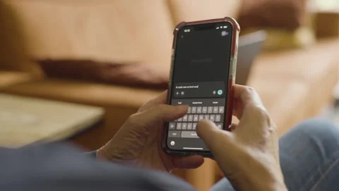 Using Smartphone with ChatGPT and Perplexity AI Assistant as Symbol of Digital 스톡 동영상 316806658