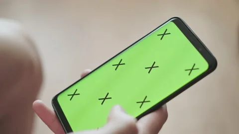 Using a smartphone. Close-up. Vídeos de archivo 137725544