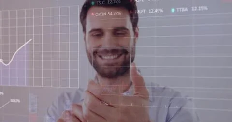 Using smartphone, man in light collared shirt viewing AR charts, grid, face box Foto stock