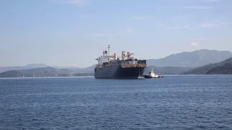 USNS Jack Lummus arrives at Subic Bay Port, Philippines Stock Footage 90417367