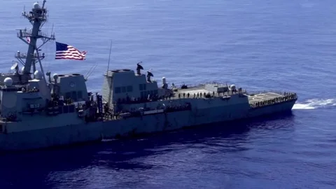USS Chafee (DDG 90) transits the Philippine as part of Carl Vinson CSG Stock Footage 161396127