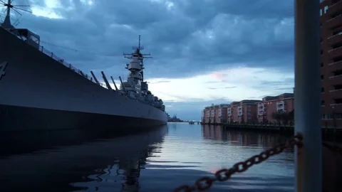 USS Wisconsin on a Cloudy Evening 動画素材 85073121