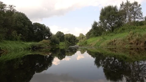 Usvyacha River. Flows into the river Western Dvina. 8 Stock Footage 100751140