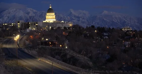 Utah Capitol night wide Vídeos de archivo 102956483