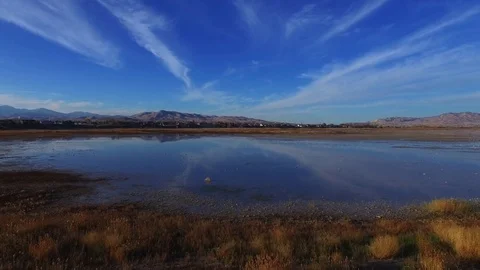 Utah Lake Marsh Low Flyover Vídeos de archivo 70866900