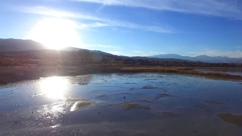 Utah Lake Marsh Low Flyover with Sunset Vídeos de archivo 77114376