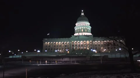 Utah state capitol and road Vídeos de archivo 59083010
