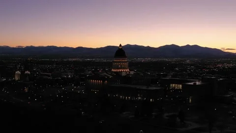 Utah State Capitol Building in Evening Twilight in Winter. Utah, USA Vídeos de archivo 153088597