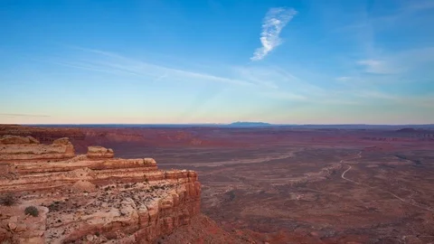 Utah - Sunset Over Mexican Hat and Desert - 4K Timelapse 스톡 동영상 108880151