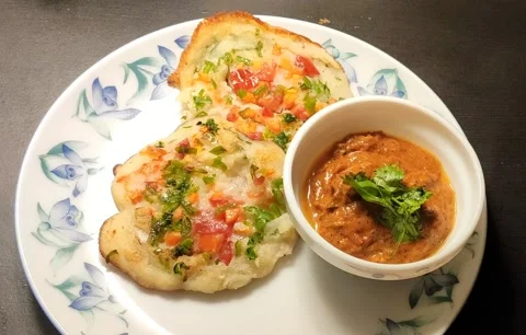 Uttapam with spicy chutney Stock Footage 160110128