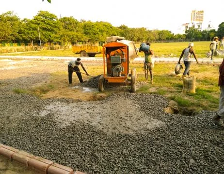 Utter pardesh , india - construction worker doing work , A picture of constru Stock Photos