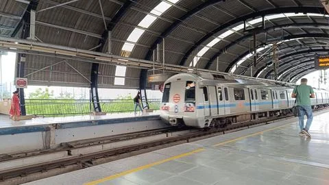 Utter pardesh , india - metro train , A picture of metro train in noida 3 a.. Fotos de archivo