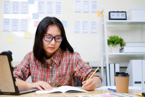 UX UI and Programming development technology. 스톡 사진