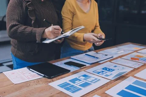 UX UI and Programming development technology. Stockfoto's