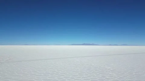 Uyuni Salt flat flying up in Bolivia Stock Footage 286000236