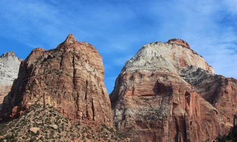 V Shaped Cliffs Stock-Fotos