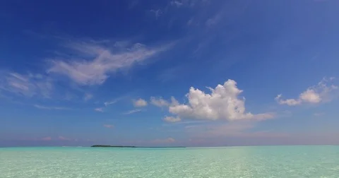 V01934 Maldives beautiful beach background white sandy tropical paradise island Stock Footage