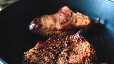 V1-0001 Steik000000000 Stock Footage 116347330