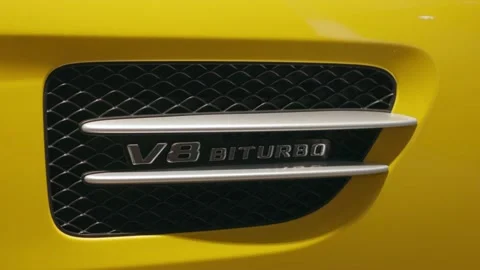 V8BITURBO 스톡 동영상 143326950