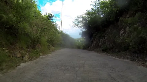 Vacationers exploring a dirt road Video stock 41478599